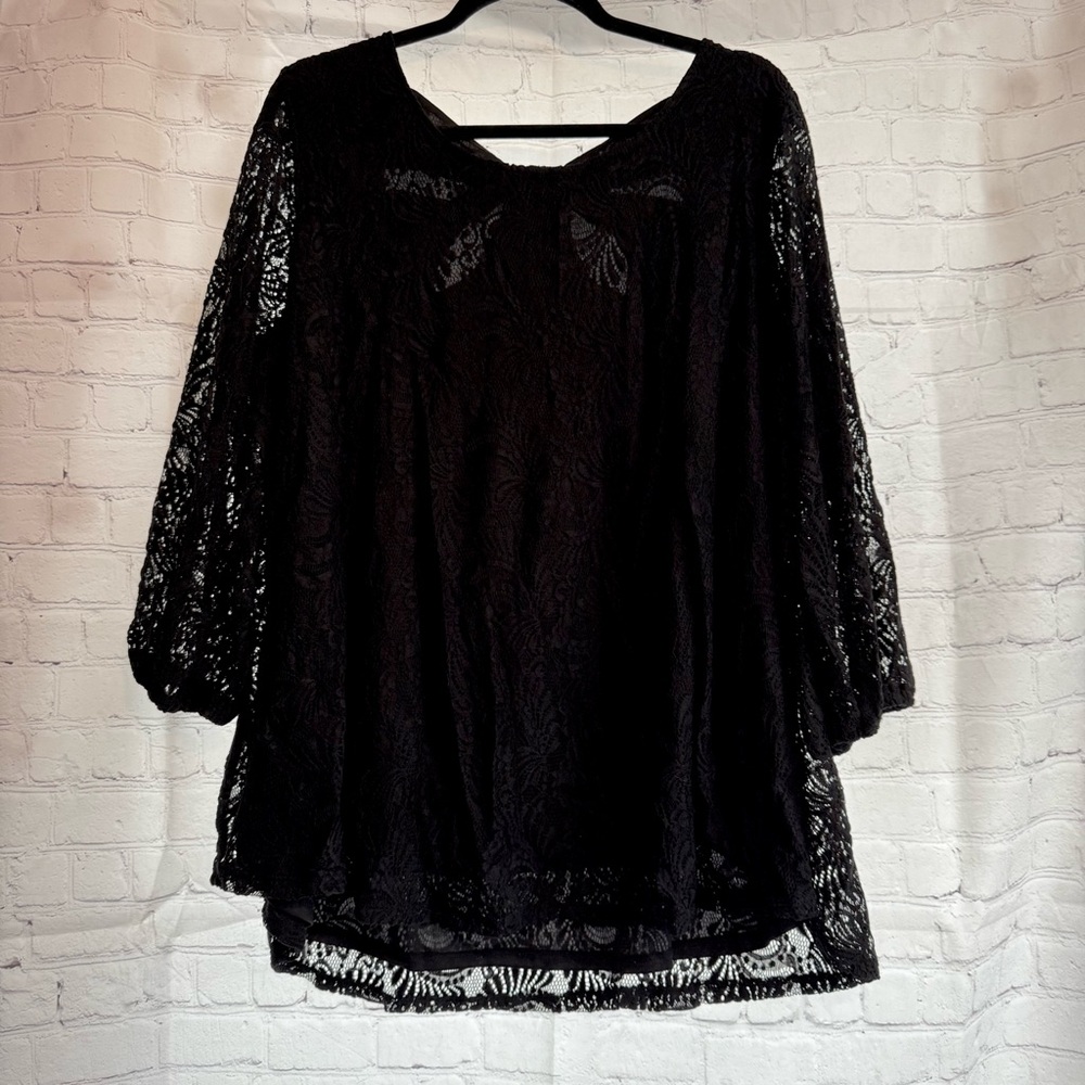 Roz & Ali Black Lace Long Sleeve Shirt